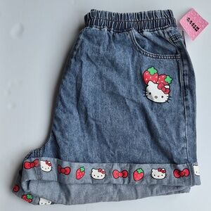 Hello Kitty Strawberry Elastic High-Waisted Denim Shorts Plus Size Size 19-20